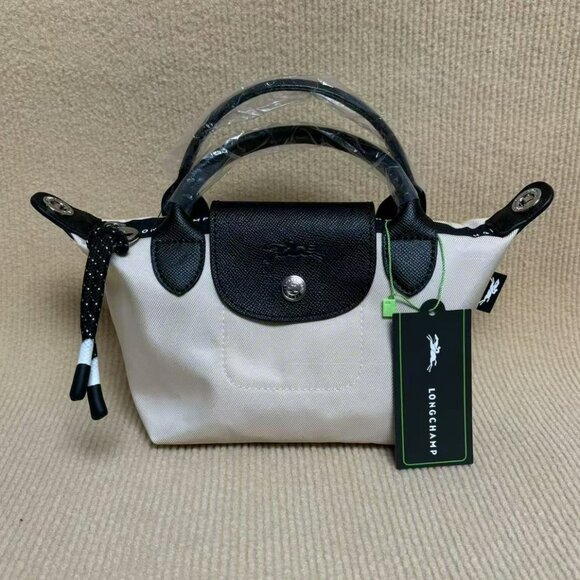 Brand new Longchamp Mini Perforated Shoulder Bag - Picture 2 of 8
